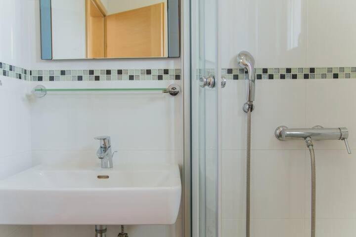 Villa Dubrovnik Makarska Esterno foto